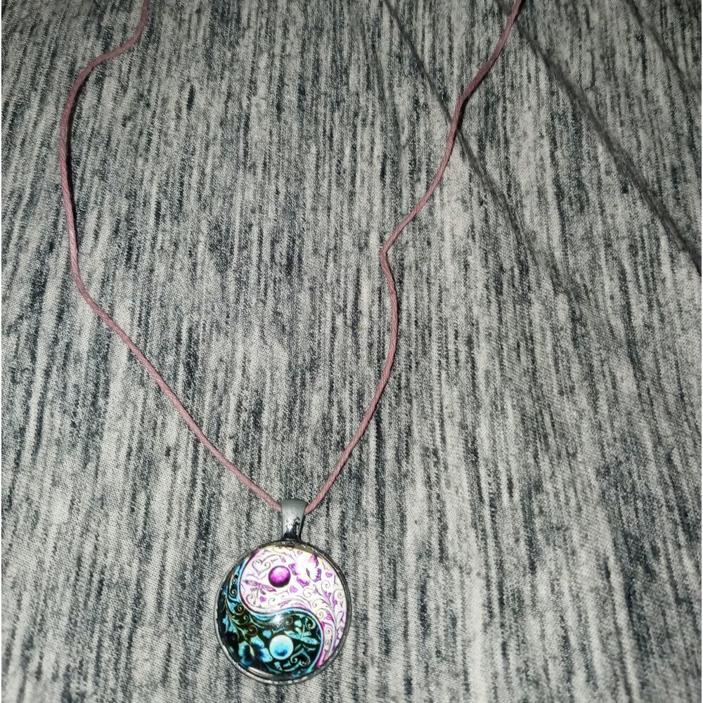 Ying and yang necklace 